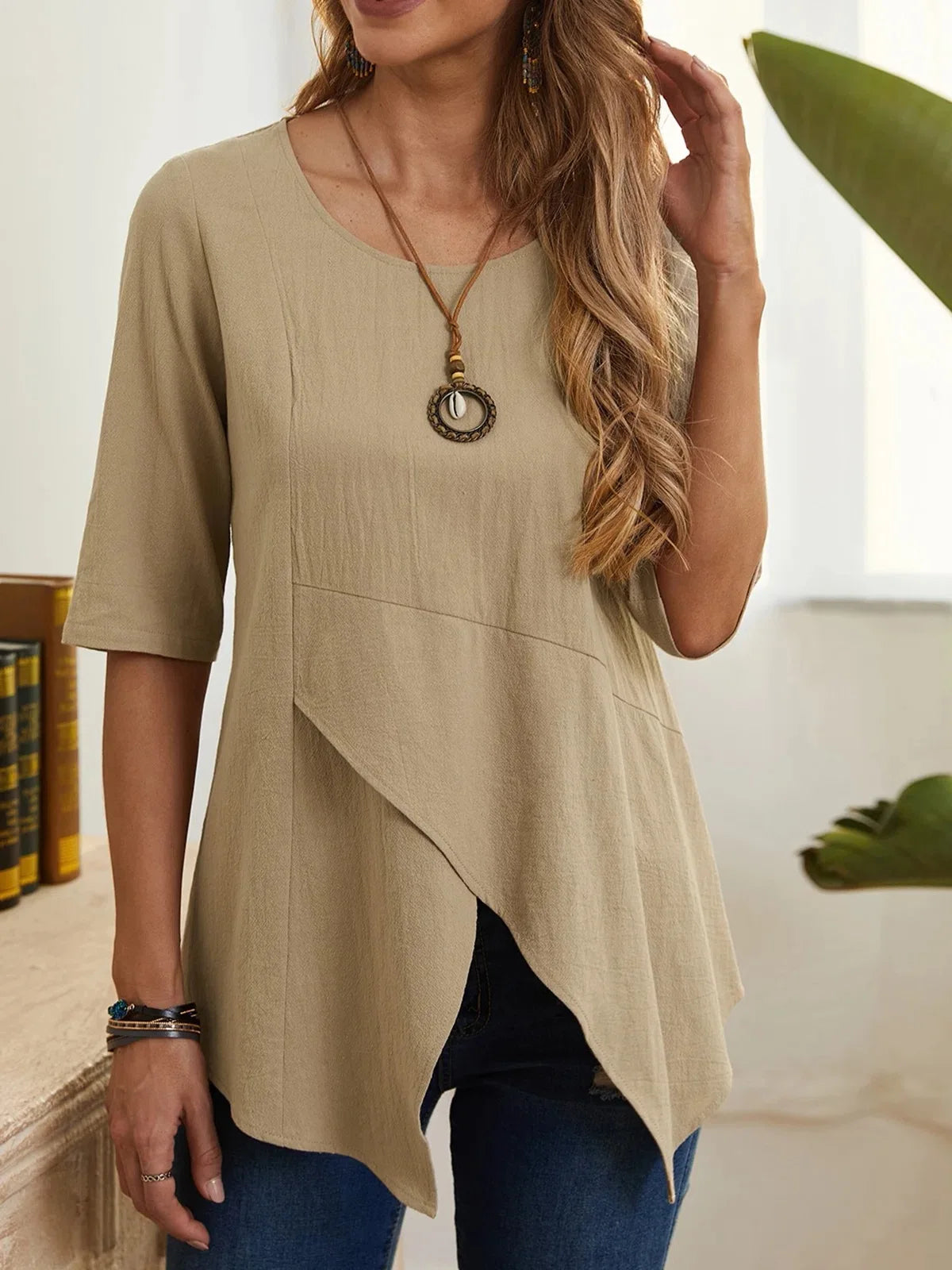 Alice™ - Chic Bastet Vintage Tee Tops